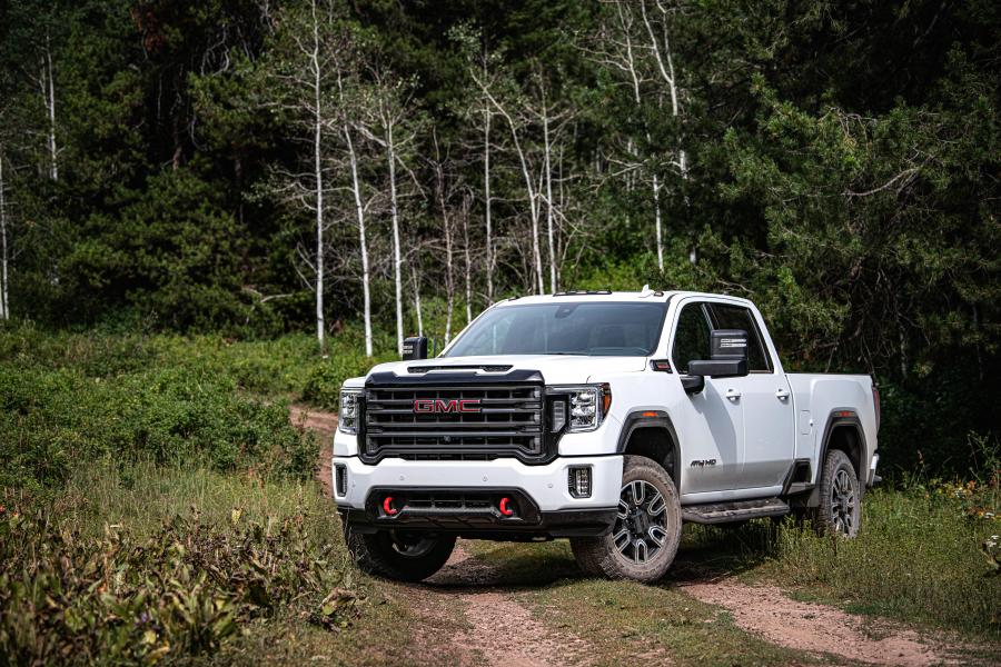  GMC Sierra 2500 HD AT4 Crew Cab 2019 года  (фото 12 из 40)